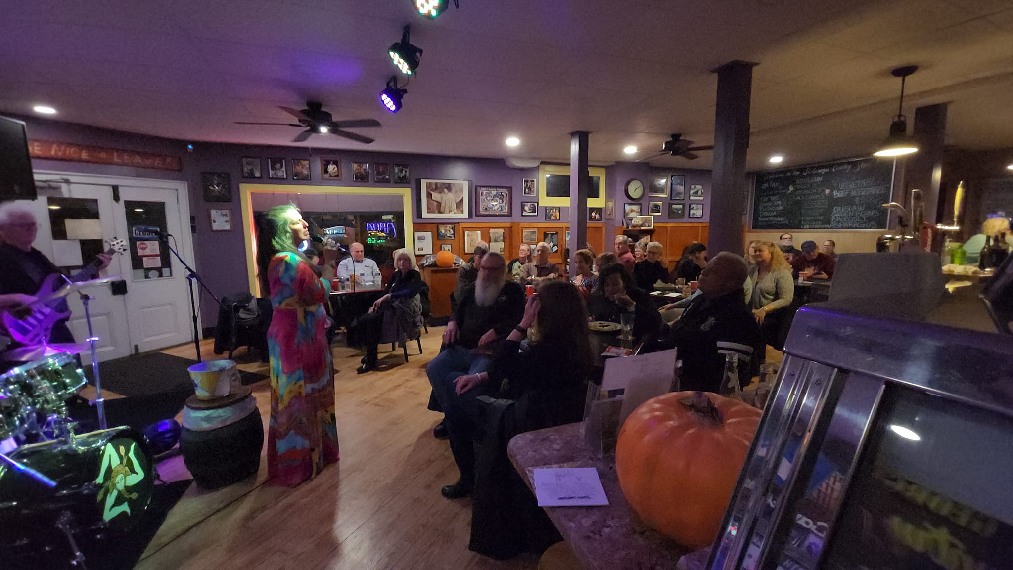 Shows Judy Sings The Blues